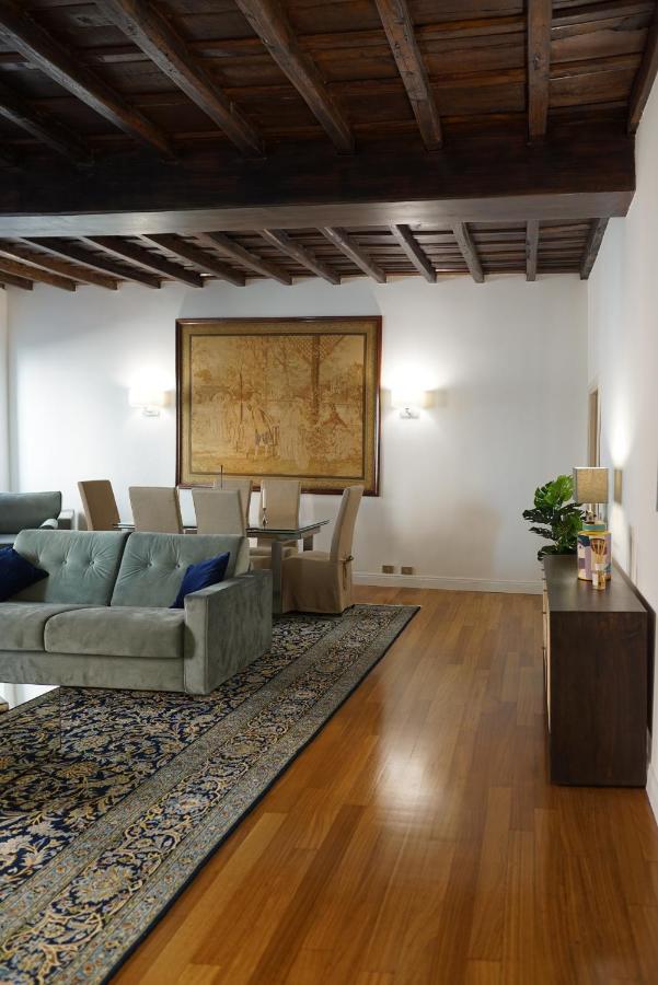 Barberini Apartment Рим Екстер'єр фото
